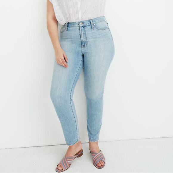 Madewell The Curvy Perfect Vintage Jean in Fitzgerald Wash Size 32 NEW - Picture 1 of 10
